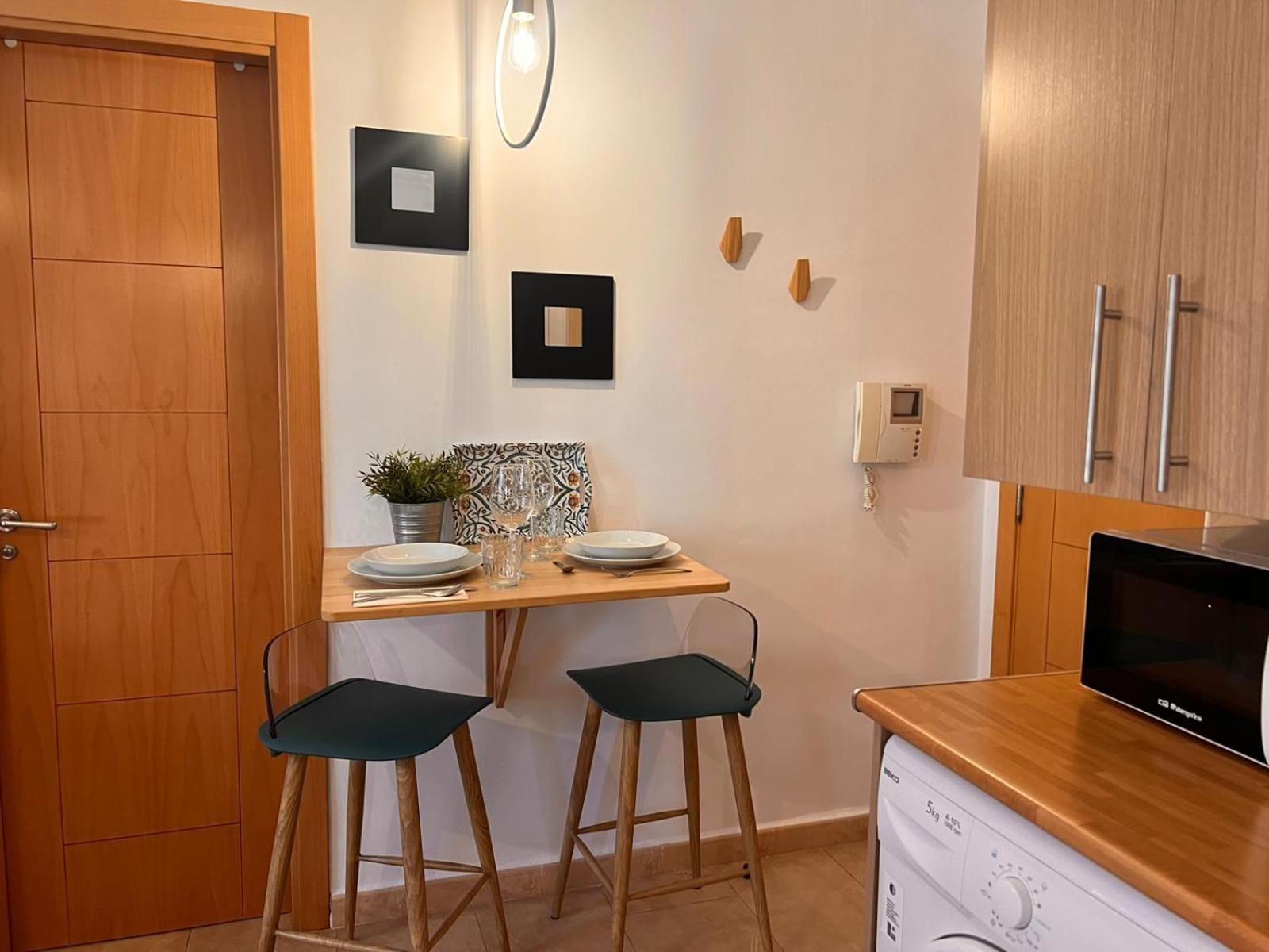 Apartaments Loft Plaza Bailen Centro Malaga Exterior photo